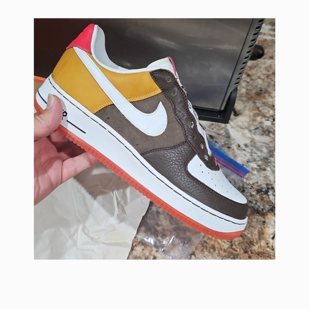 Nike Air Force 1